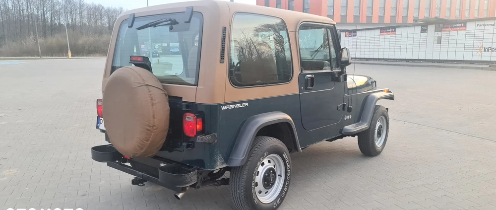 Jeep Wrangler cena 46000 przebieg: 123660, rok produkcji 1994 z Ruda Śląska małe 172